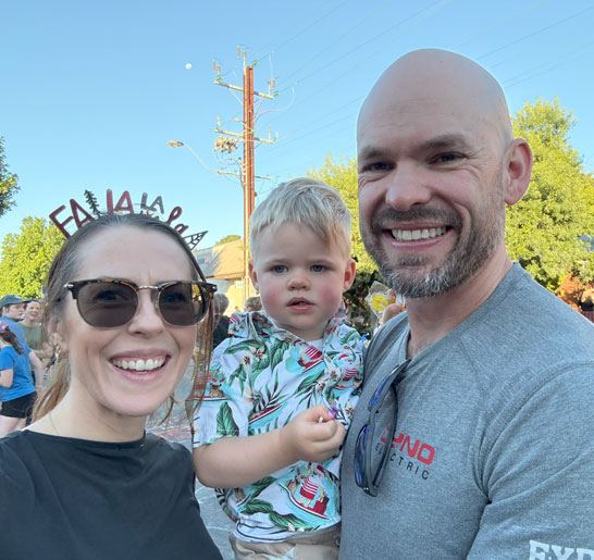 Haley, James & Heath at the Woodside Commerce Association’s Christmas Pageant in 2024